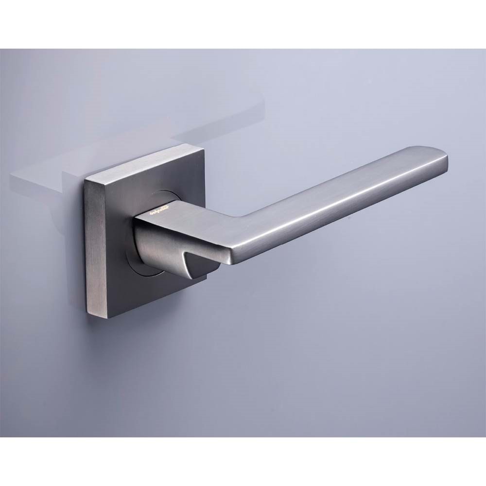 Doğanlar Pera Zamak Mat Siyah Rozetli Wc Kapı Kolu PKZ